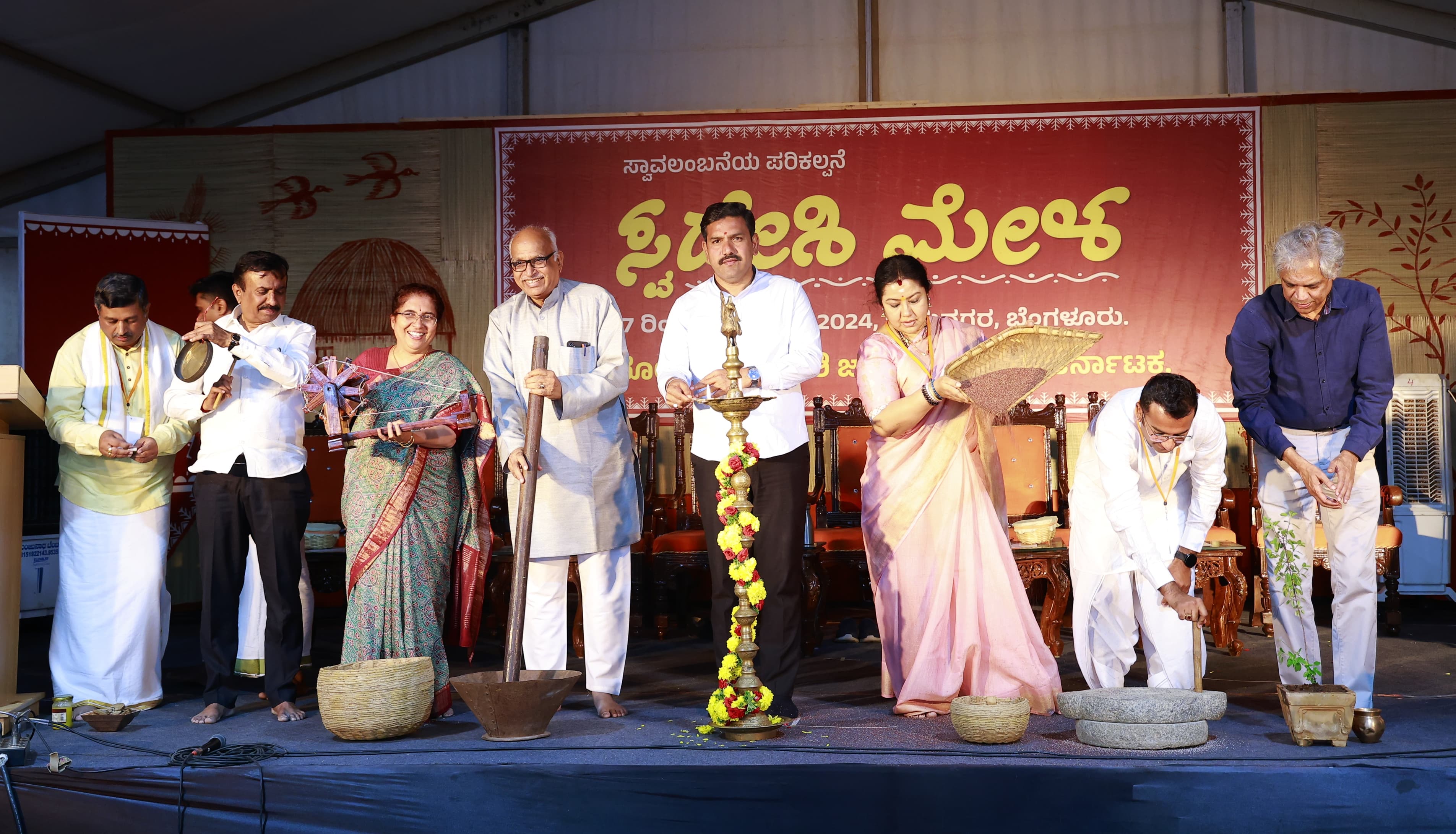 Vijayendra drives for huge Swadeshi Mela in Jayanagar