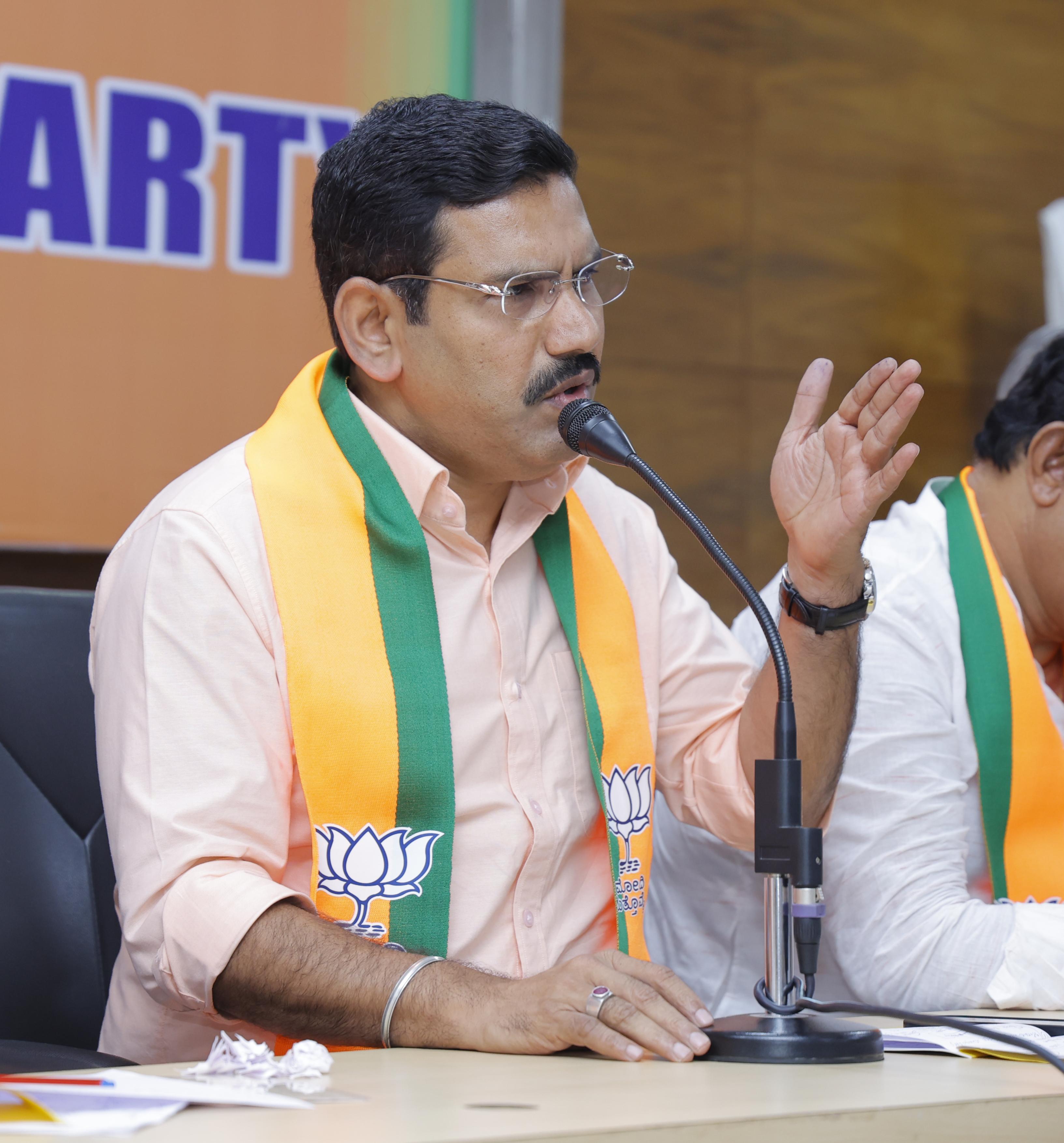 Massive protest against Bengaluru chaos on 28th - Vijayendra