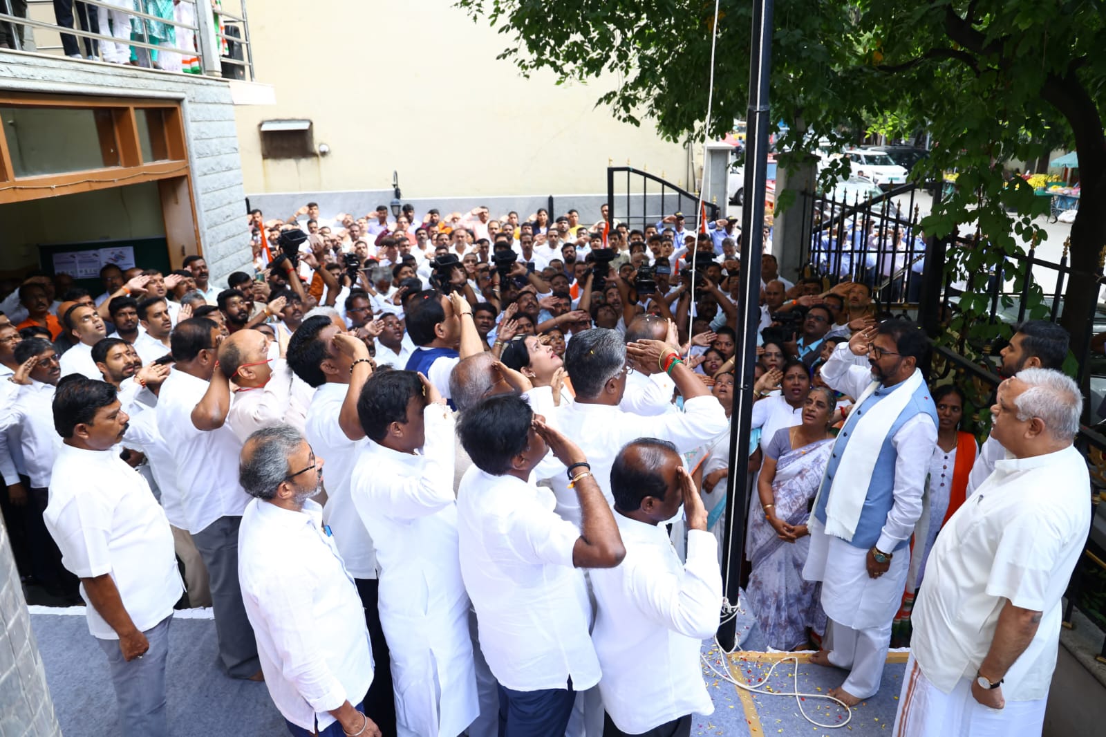 ಬಿಜೆಪಿ ರಾಜ್ಯ ಕಾರ್ಯಾಲಯದಲ್ಲಿ 78ನೇ ಸ್ವಾತಂತ್ರ್ಯ ದಿನ ಆಚರಣೆ 