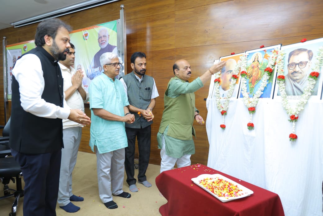 ‘ಪವರ್ ವಿಧಿನ್ ದಿ ಲೀಡರ್‍ಶಿಪ್ ಲೆಗೆಸಿ ಆಫ್ ನರೇಂದ್ರ ಮೋದಿ’ ಪುಸ್ತಕದ ಪರಿಚಯ ಮತ್ತು ಸಂವಾದ ಕಾರ್ಯಕ್ರಮ
