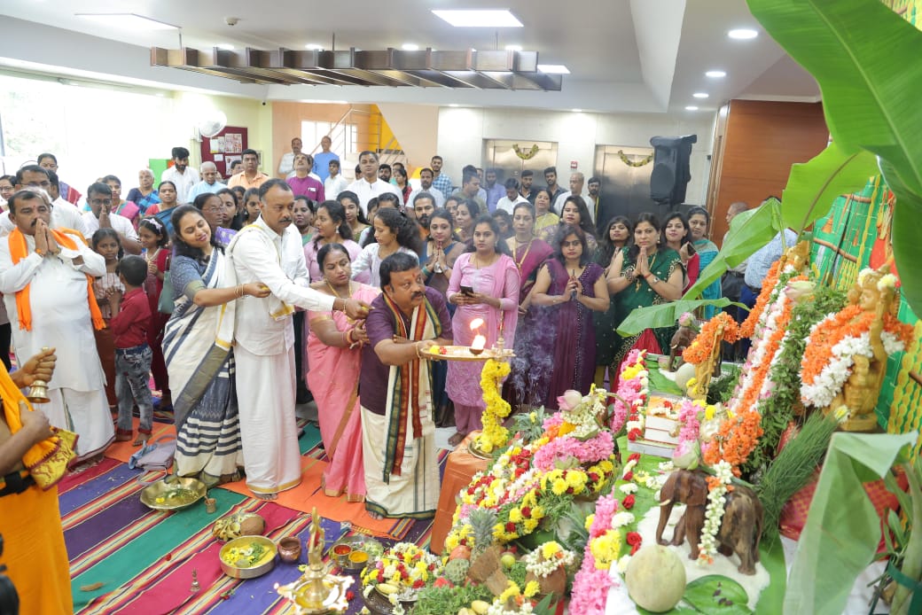 ಬಿಜೆಪಿ ರಾಜ್ಯ ಕಾರ್ಯಾಲಯ ಜಗನ್ನಾಥ ಭವನದಲ್ಲಿ ನಡೆದ ಆಯುಧ ಪೂಜಾ ಕಾರ್ಯಕ್ರಮ 