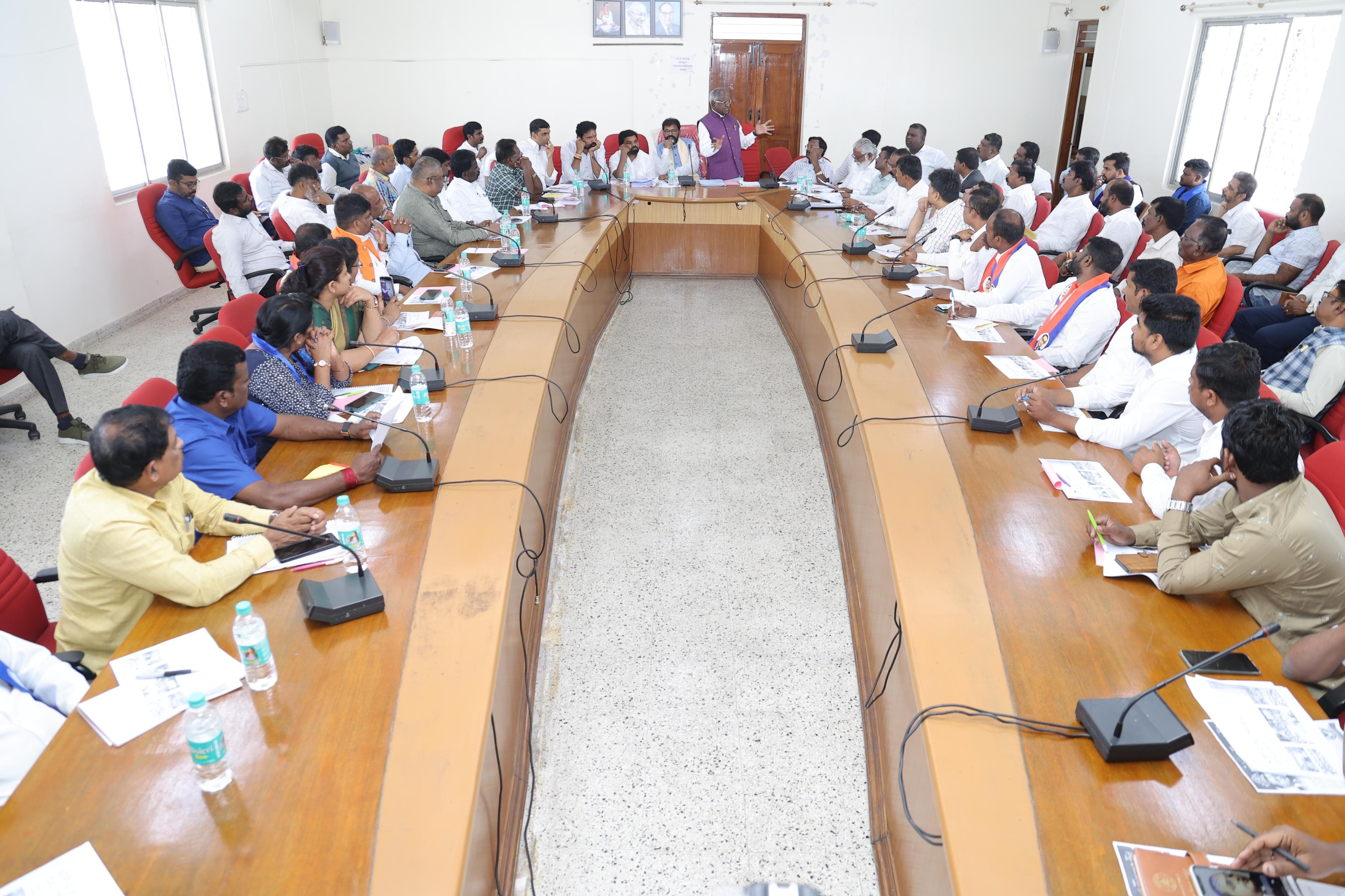 Fight against misuse of Dalit money - Chalavadi Narayanaswamy