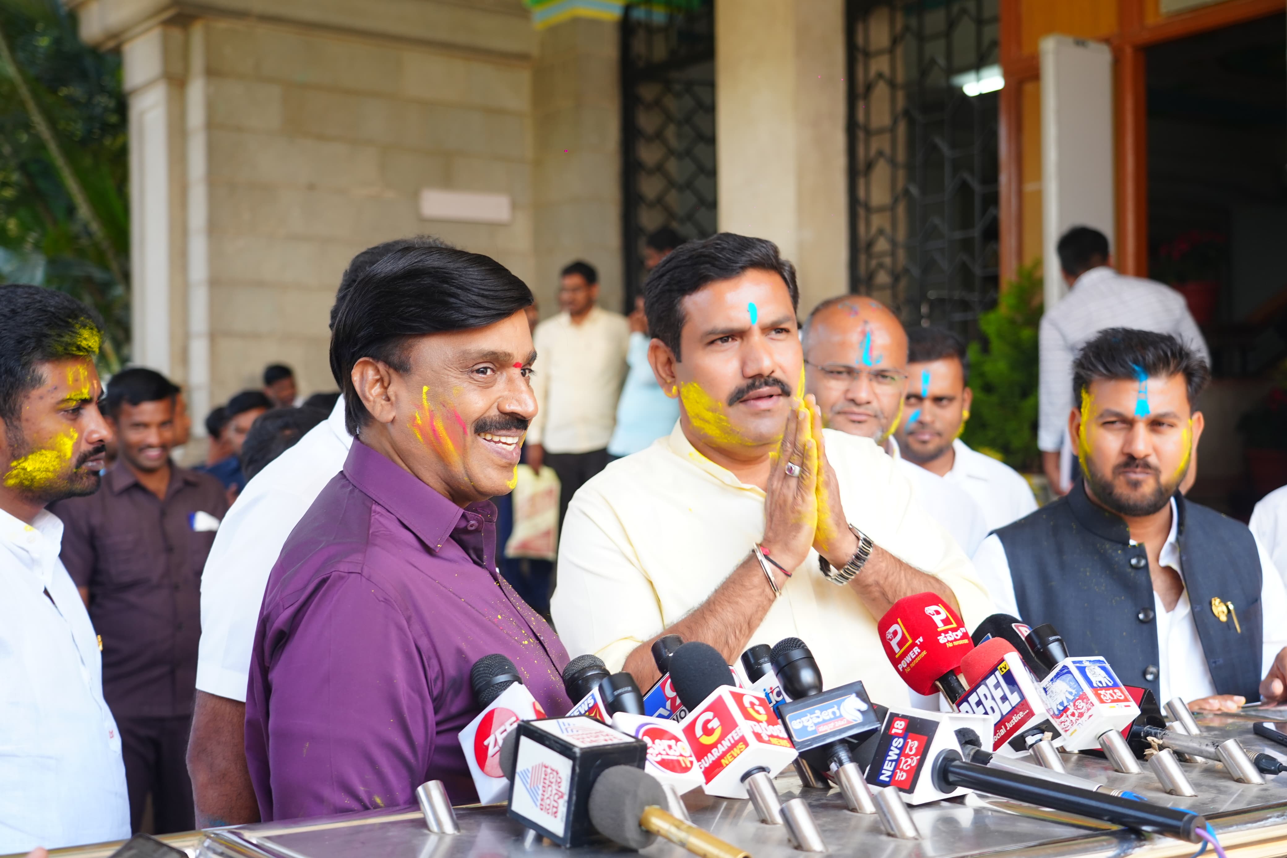 Congress government's guarantee of price hike - Vijayendra