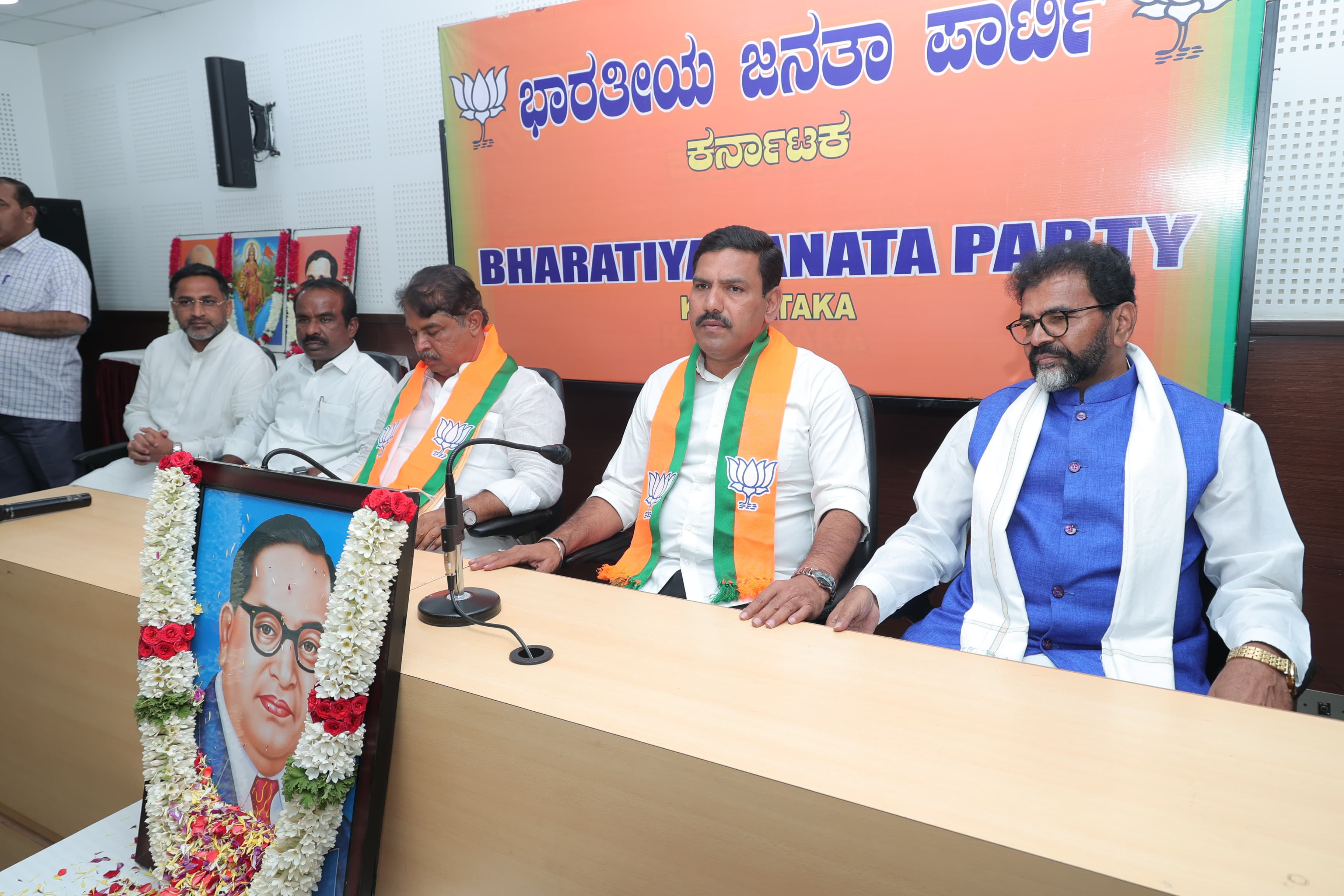 Slanderous propaganda against the Centre to cover up the state's failure - Vijayendra criticizes