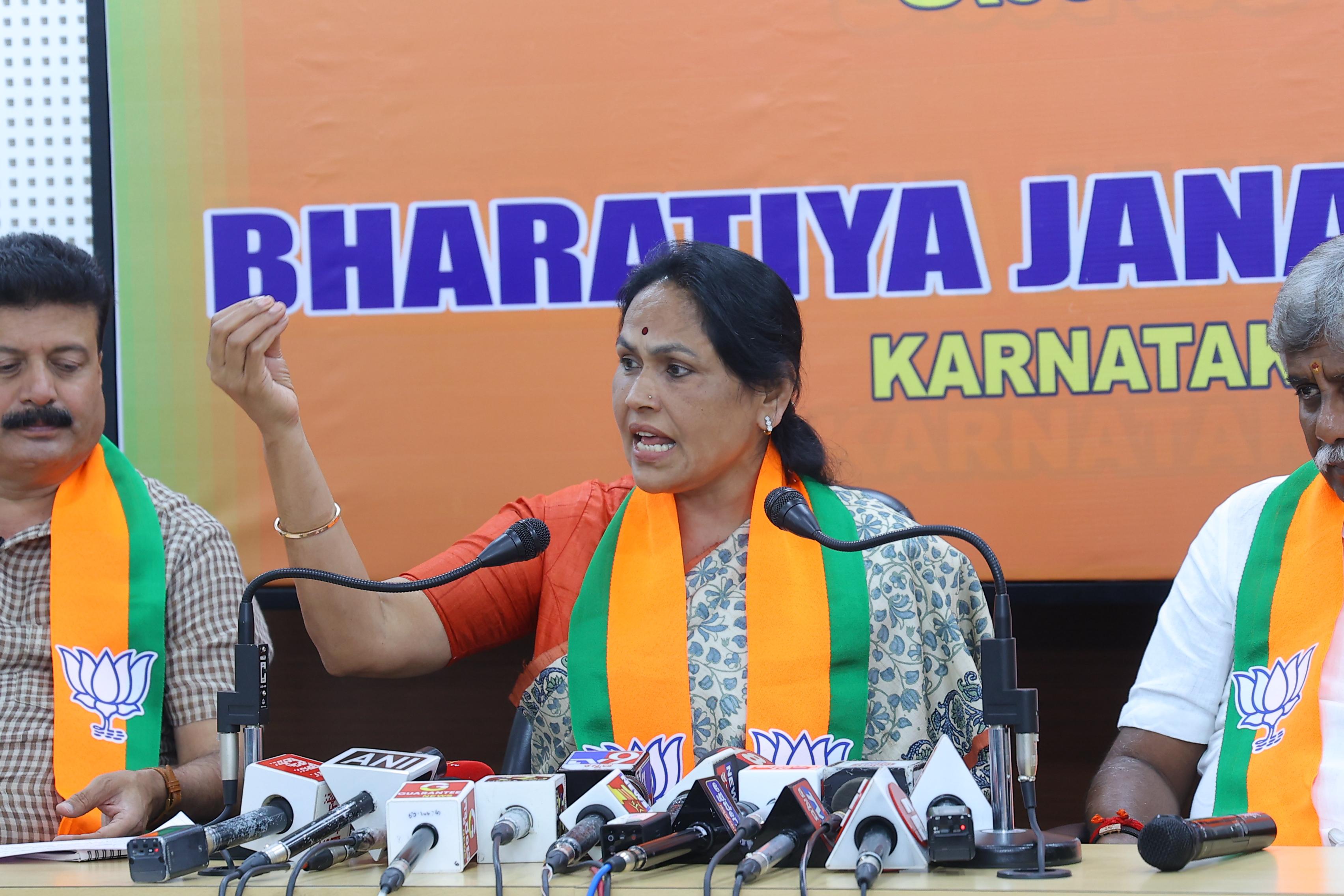 Karnataka is becoming a state of criminals - Shobha Karandlaje objects